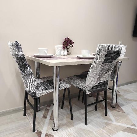 Уютная Квартира-Студия Жк Lotus Terrace Daire Almatı Dış mekan fotoğraf