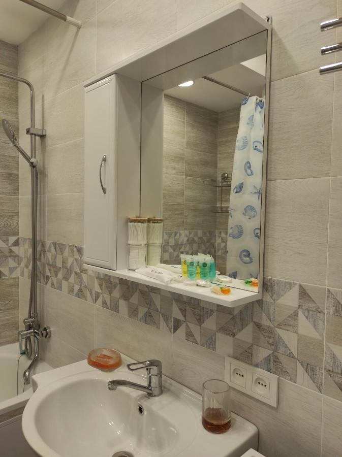 Уютная Квартира-Студия Жк Lotus Terrace Daire Almatı Dış mekan fotoğraf